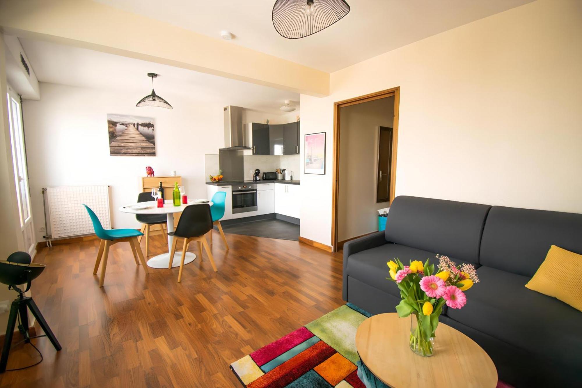 Grand Studio Avec Parking A 10 Minutes Des Plages Lorient Exterior photo