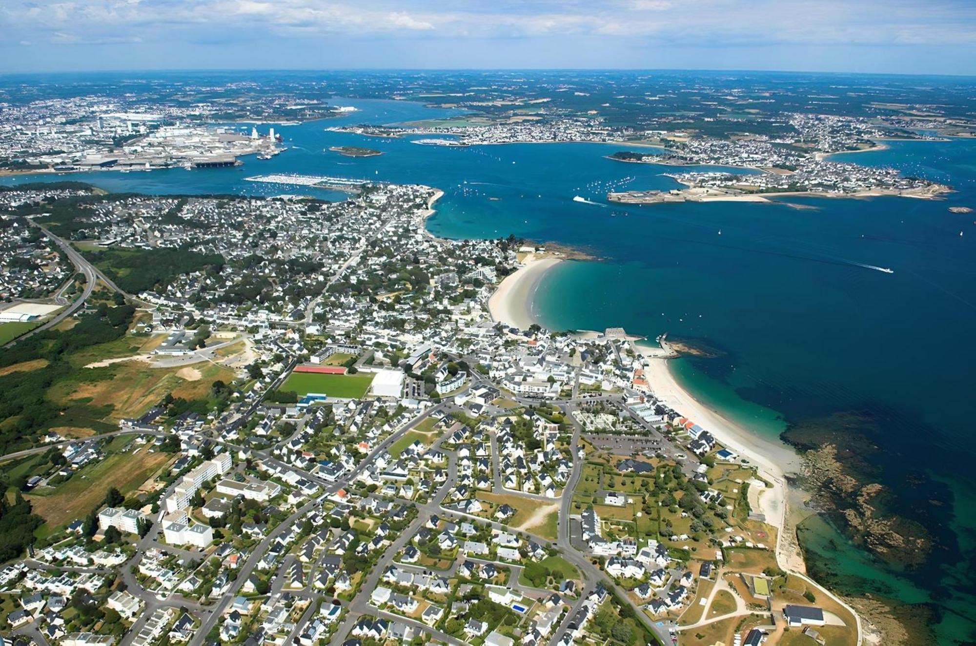 Grand Studio Avec Parking A 10 Minutes Des Plages Lorient Exterior photo